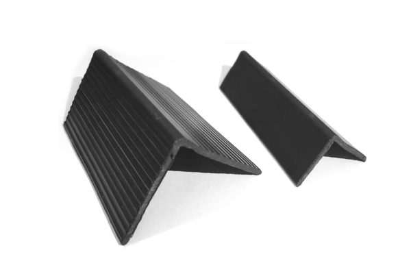 CANTONEIRAS DE POLIETILENO